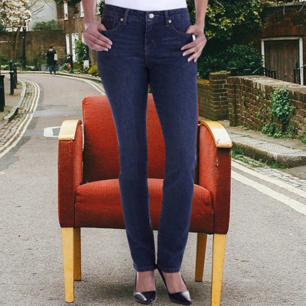 Faded Glory Classic Stretch Streight Petite Jeans